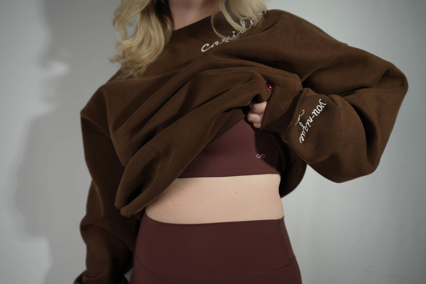 Brown You-nique Form Sweatshirt